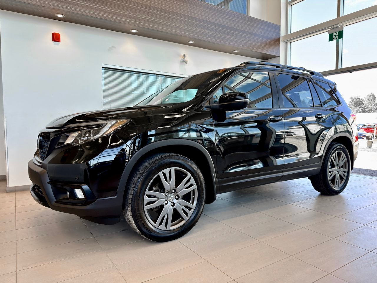 2020 Honda Passport Black Notre-Dame-des-Prairies - photo #2