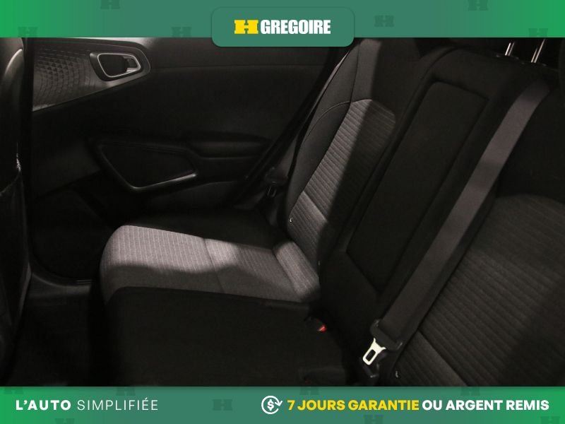 2021 Kia Soul White Saint-Eustache - photo #26