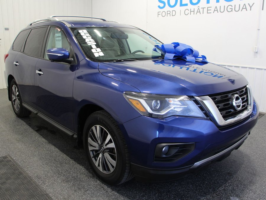2017 Nissan Pathfinder 2017 Blue