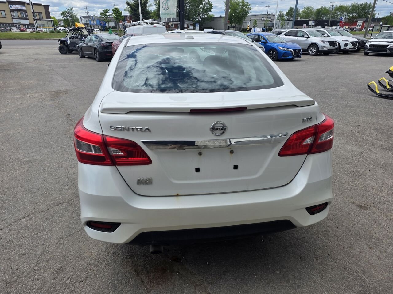 2016 Nissan Sentra White  - photo #4