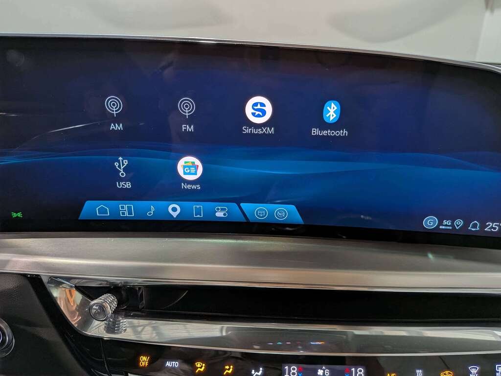 Cadillac LYRIQ 4dr Sport w/1SJ 2024 Rouge Val-David - photo #27