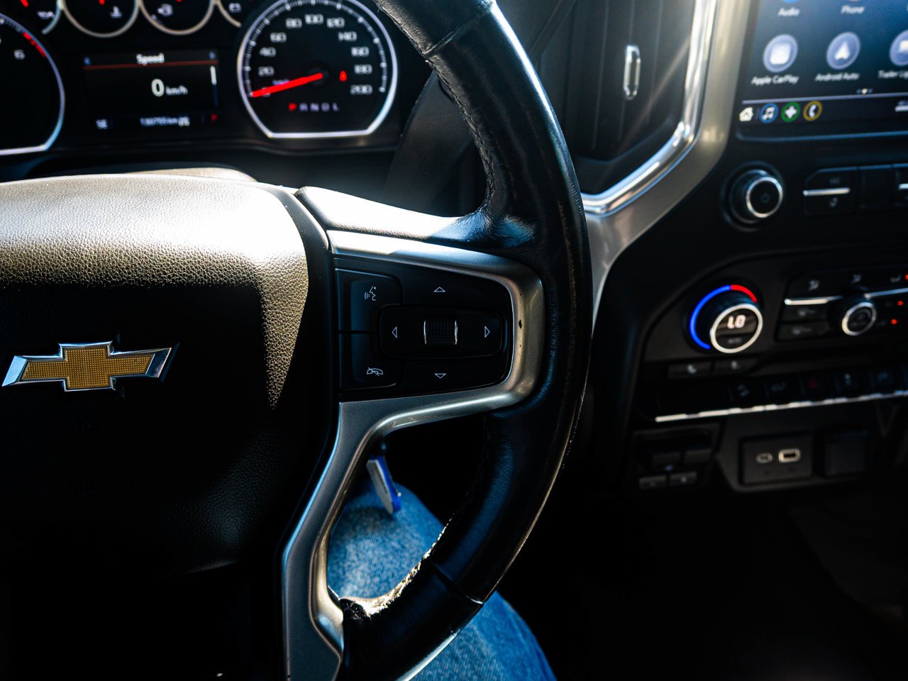 2021 Chevrolet Silverado 2500HD 4WD Crew Cab 159 LT White Sherwood Park - photo #22
