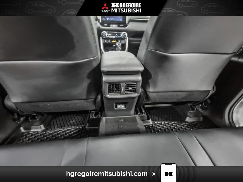 2023 Toyota RAV4 Prime White Blainville - photo #24