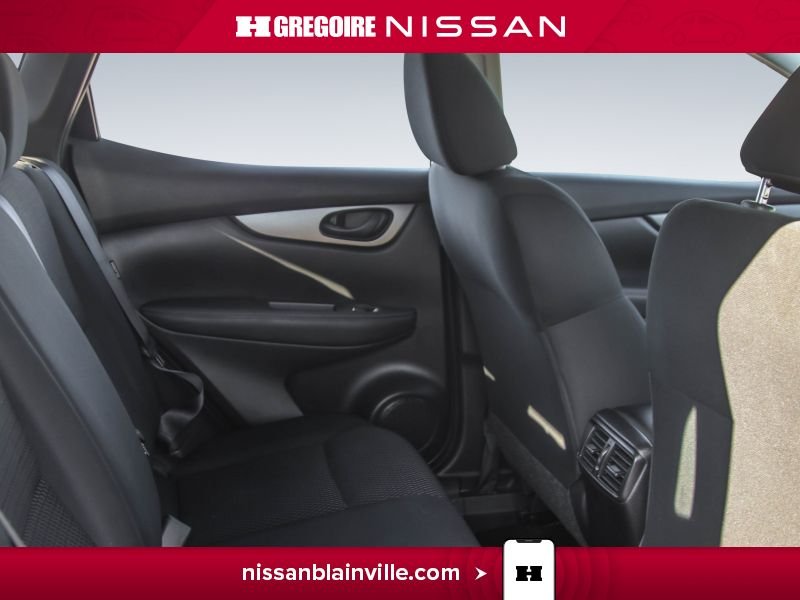 2023 Nissan Qashqai White Laval - photo #17