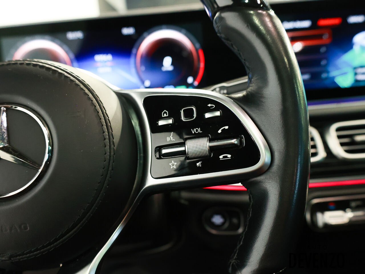 Mercedes-Benz GLS 2023 Argent Saint-Eustache - photo #17