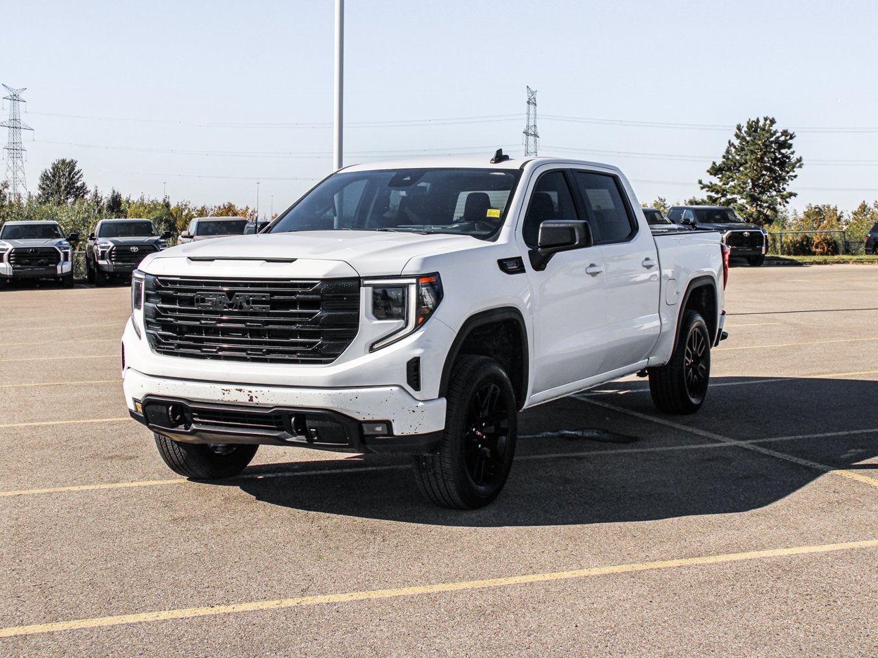 2022 GMC Sierra 1500 4WD Crew Cab 147 Elevation White Sherwood Park - photo #3