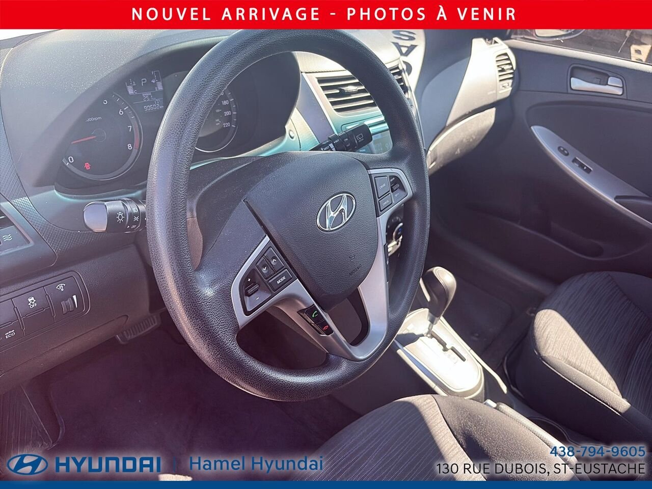 2017 Hyundai Accent Red Saint-Eustache - photo #6
