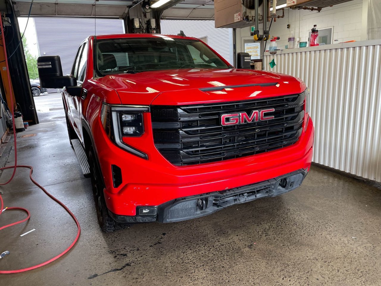 GMC Sierra 1500 ELEVATION X31 4X4 DIESEL *MULTIPRO* SIÈGES CHAUFF 2022 Rouge Saint-Jérôme - photo #9