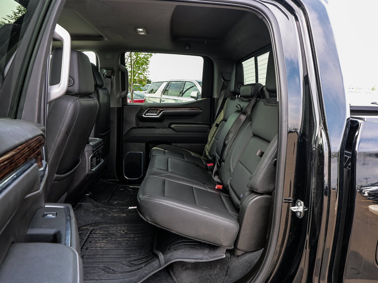 2024 GMC Sierra 1500 4WD Crew Cab 147 Elevation Black Sherwood Park - photo #30