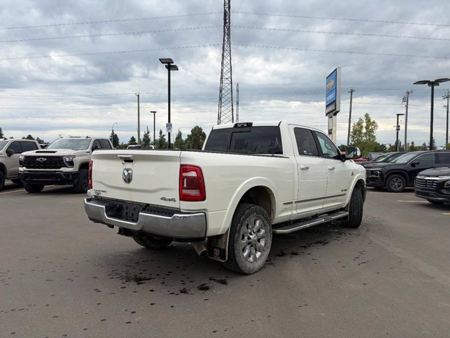 2022 Ram 3500 2022 White