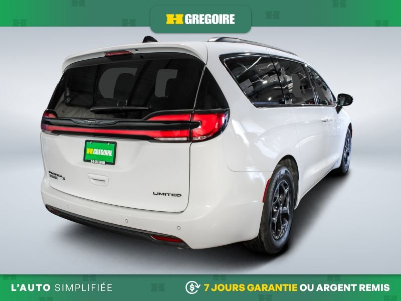 2025 Chrysler Pacifica White Laval - photo #8