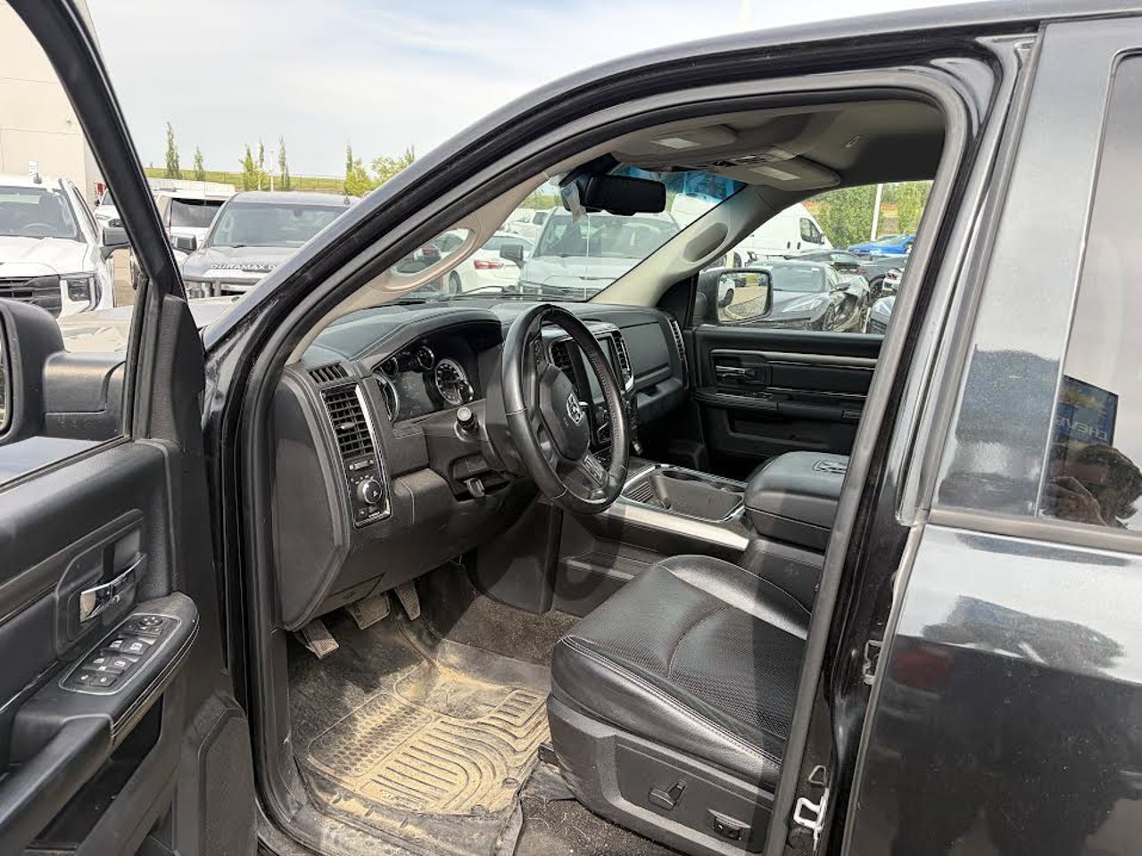 2017 Ram 1500 4WD Crew Cab 140.5 Sport Black Sherwood Park - photo #2
