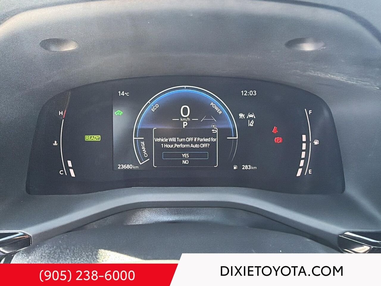 2025 Toyota Camry HYBRID SE UPGRADE AWD / CLEAN CARFAX / HEATED SEATS / MOONROOF / CARPLAY AND ANDROID AUTO Black Mississauga - photo #13