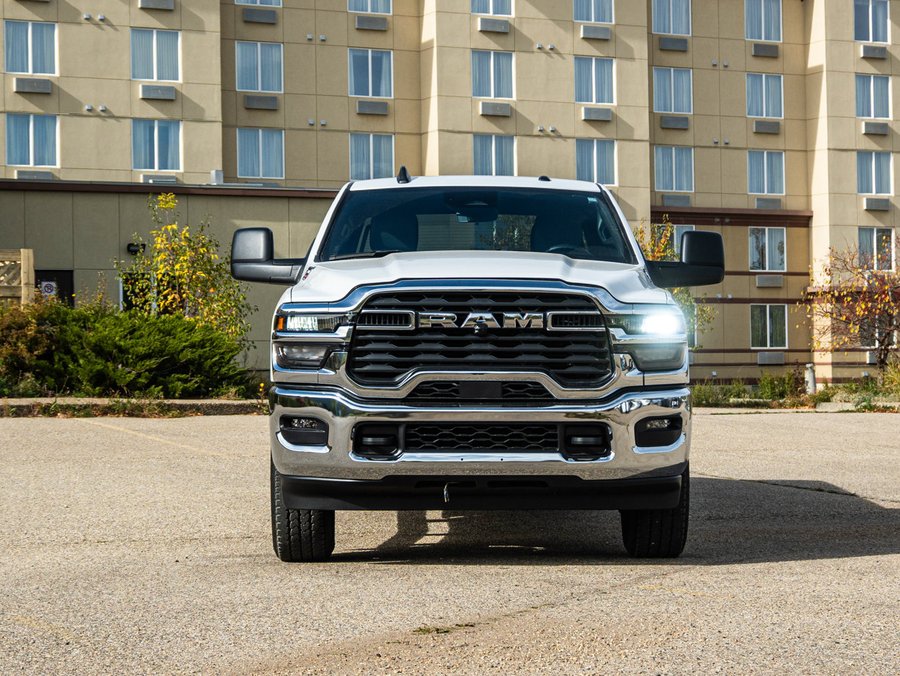 2025 Ram 2500 Tradesman 6.4L Longbox | Remote Start White
