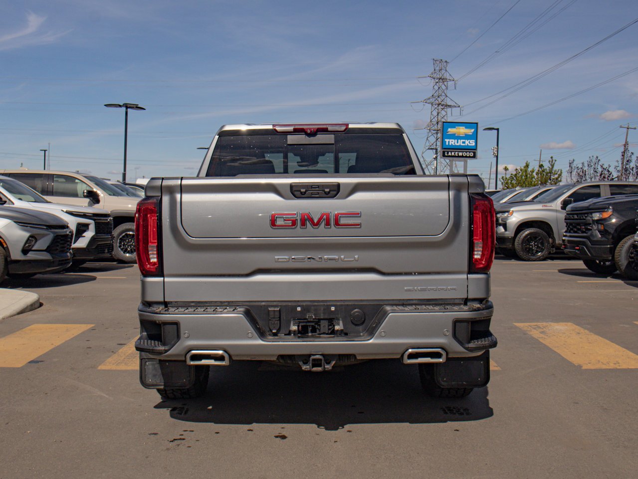 2025 GMC Sierra 1500 4WD Crew Cab 147 Denali Grey Sherwood Park - photo #8