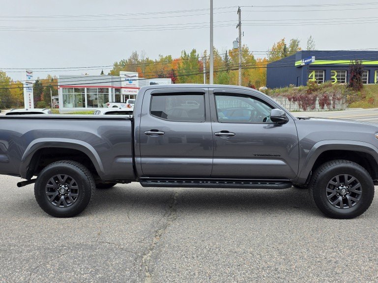 Toyota Tacoma SR5 4X4 2022 Gris Mont-Laurier - photo #3