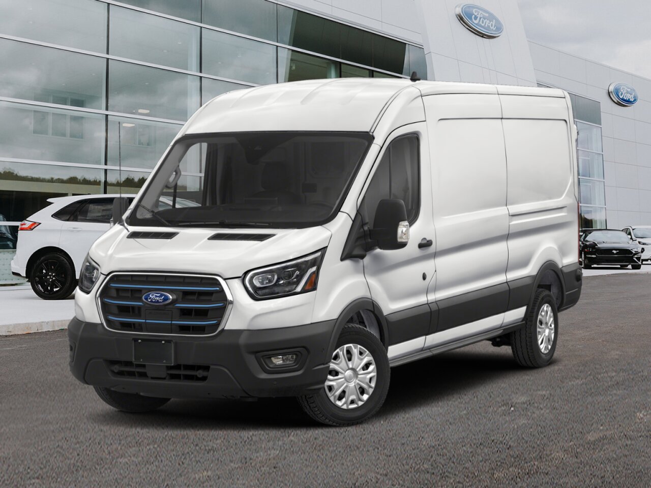 Ford E-Transit fourgonnette utilitaire 2025 Blanc Oxford Saint-Eustache - photo #0