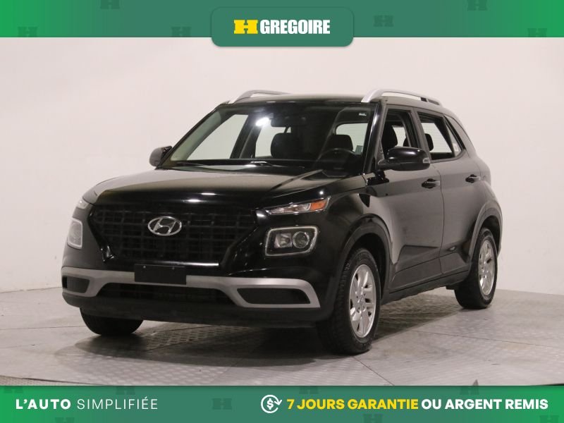 2021 Hyundai Venue Black Laval - photo #2