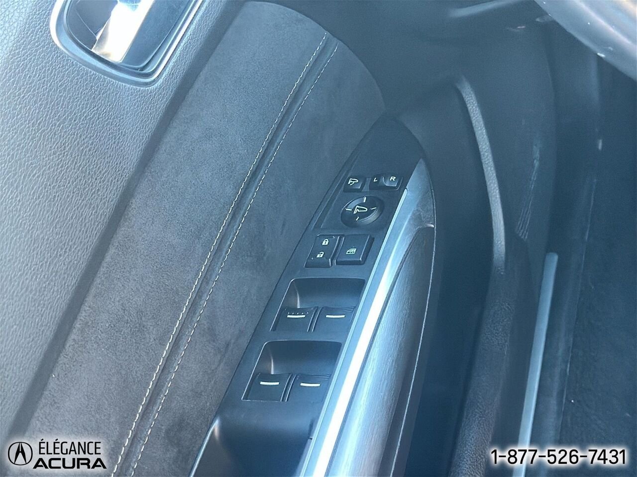 Acura TLX A-Spec berline SH-AWD avec ensemble Tech | A8936 2020 Blanc Granby - photo #12
