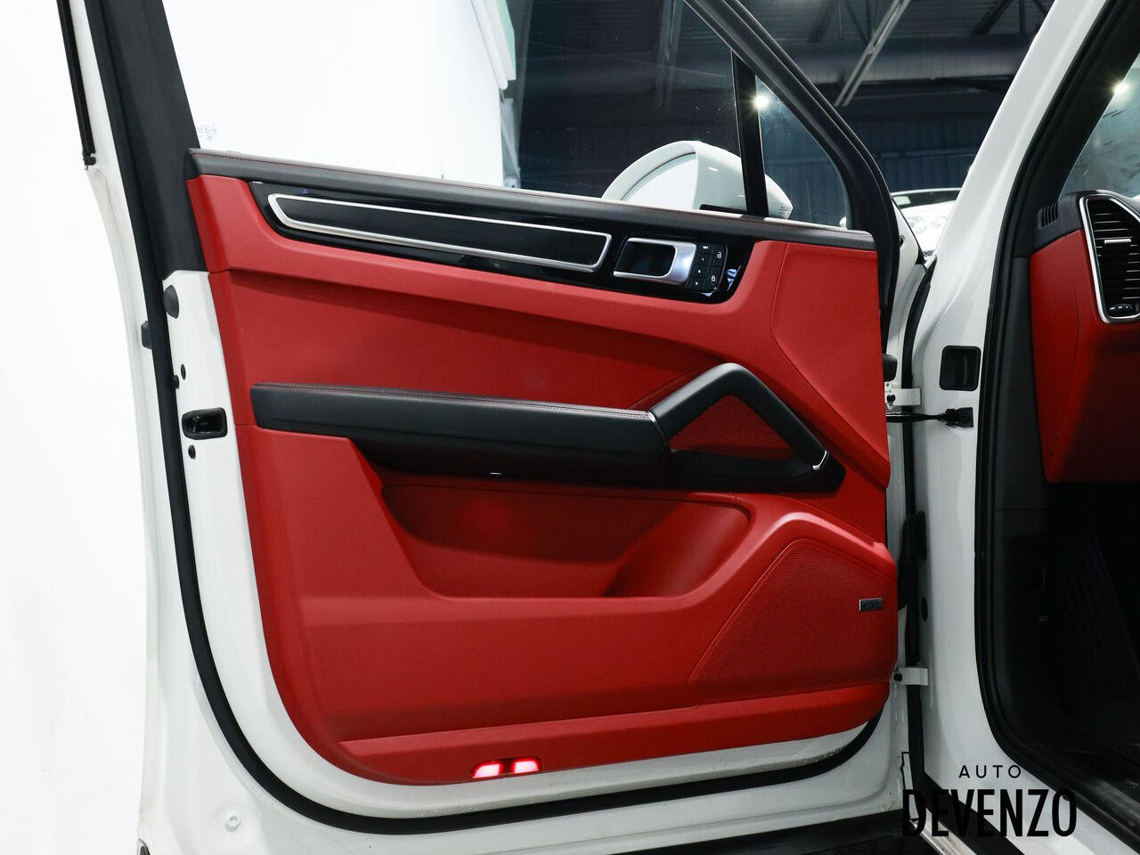 Porsche Cayenne 2022 Blanc Saint-Eustache - photo #9