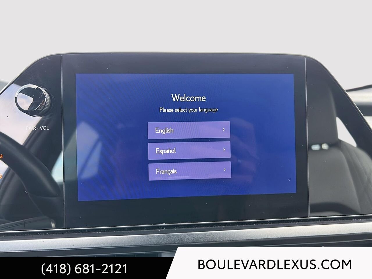 Lexus UX 19982A | UX 250h CVT 2024 Bleu Québec - photo #14