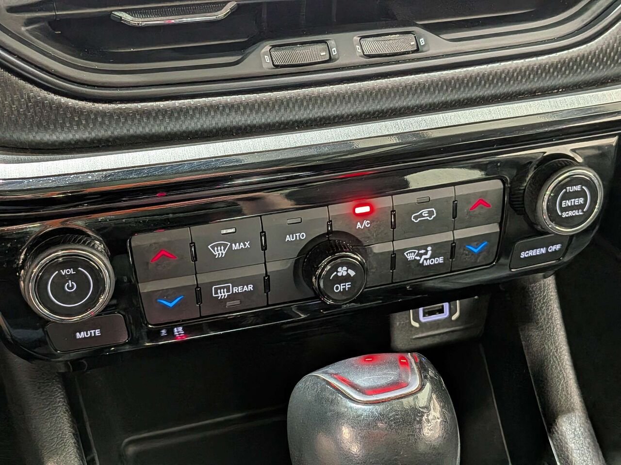 2022 Jeep Compass Trailhawk 4x4 Black Val-David - photo #26