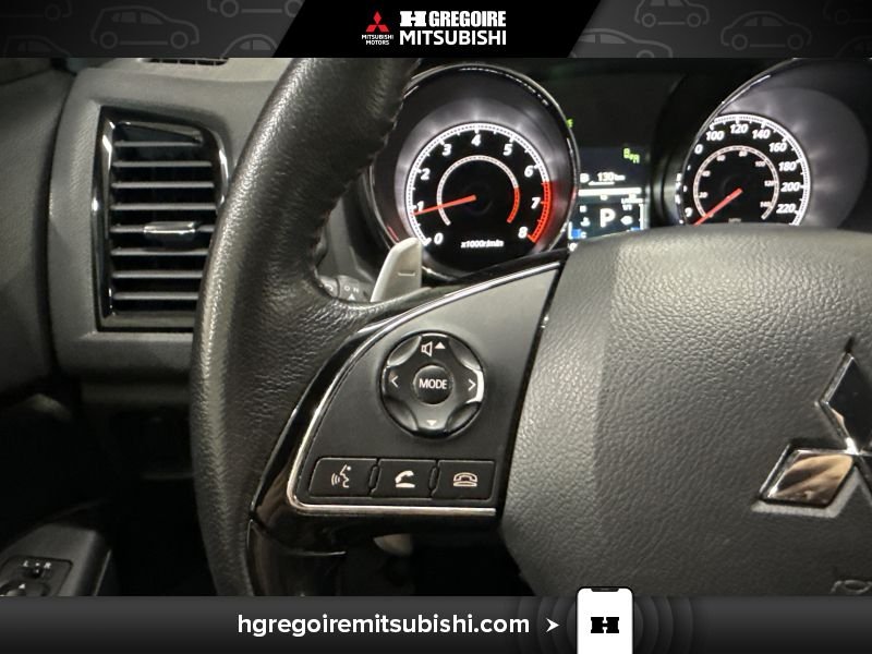 2020 Mitsubishi RVR Black Saint-Eustache - photo #19