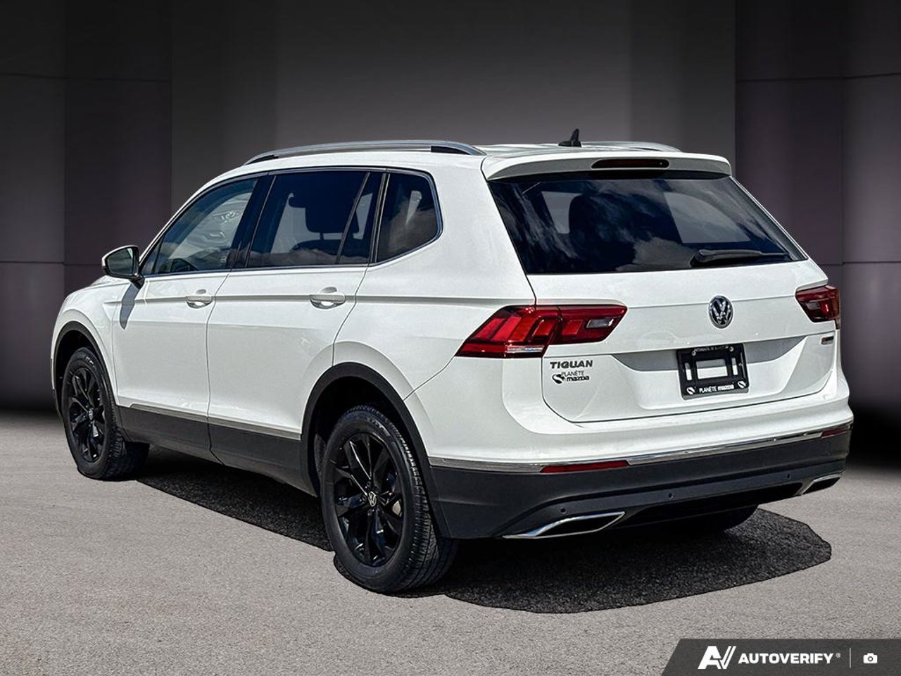 2019 Volkswagen Tiguan 3VV4B7AX0KM131950 Mirabel - photo #2