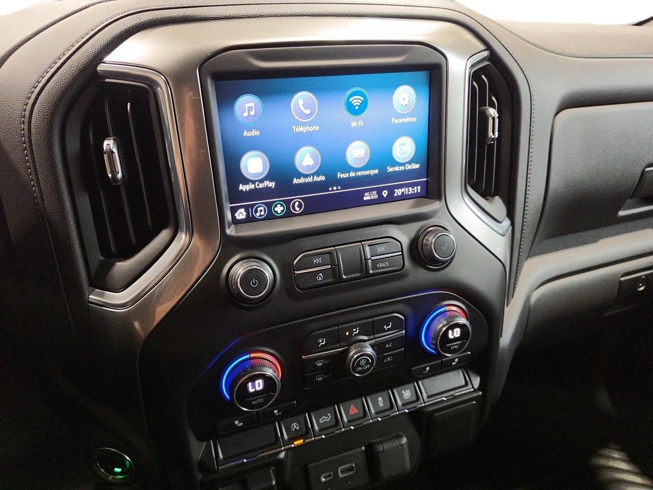 2020 Chevrolet Silverado 1500 LT Grey Baie-Comeau - photo #18