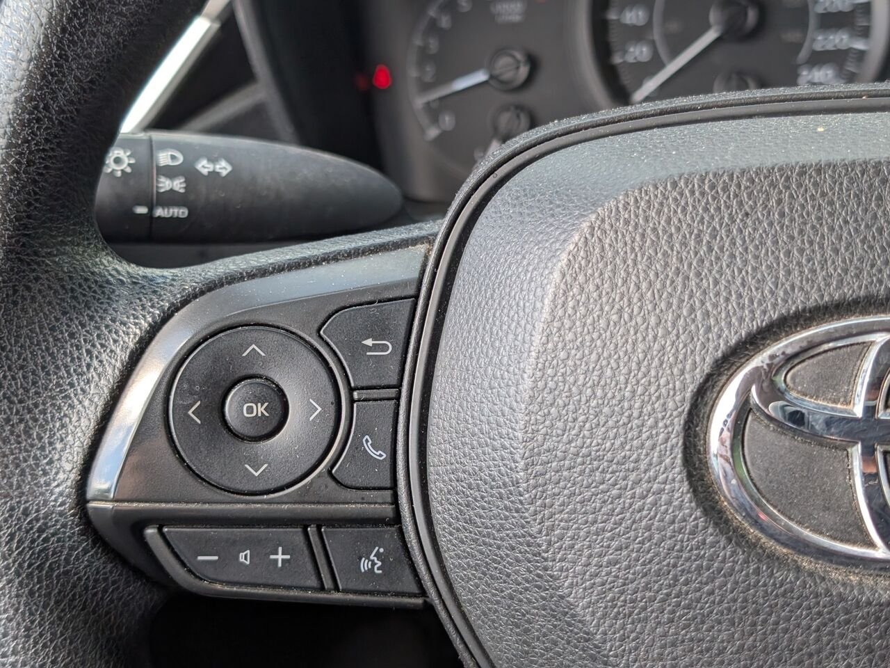 Toyota Corolla L/AC/CAMÉRA DE RECUL/COMMANDES AUDIO AU VOLANT/BLUETOOTH 2022 Noir Sherbrooke - photo #13