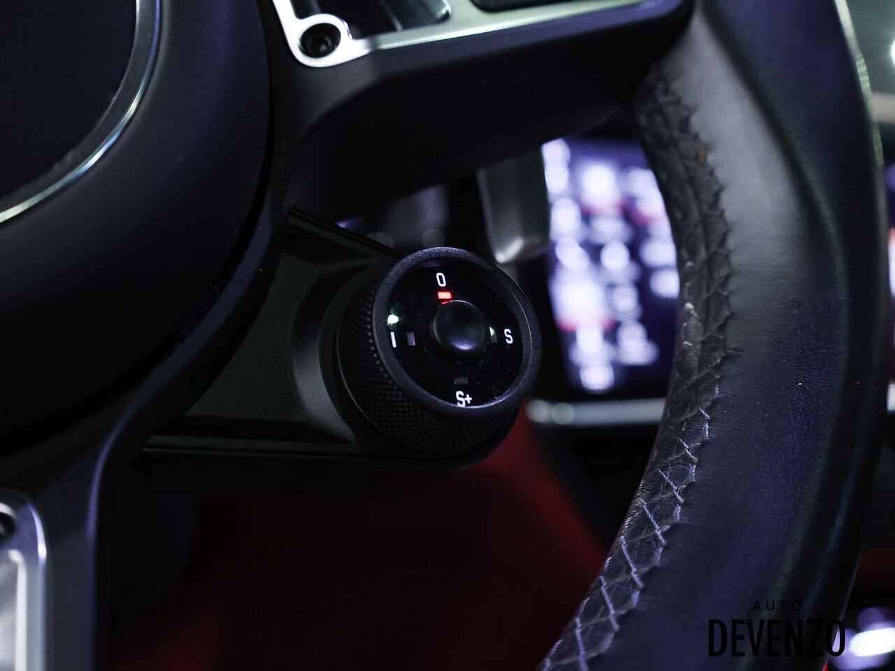2020 Porsche Cayenne Black Saint-Eustache - photo #14