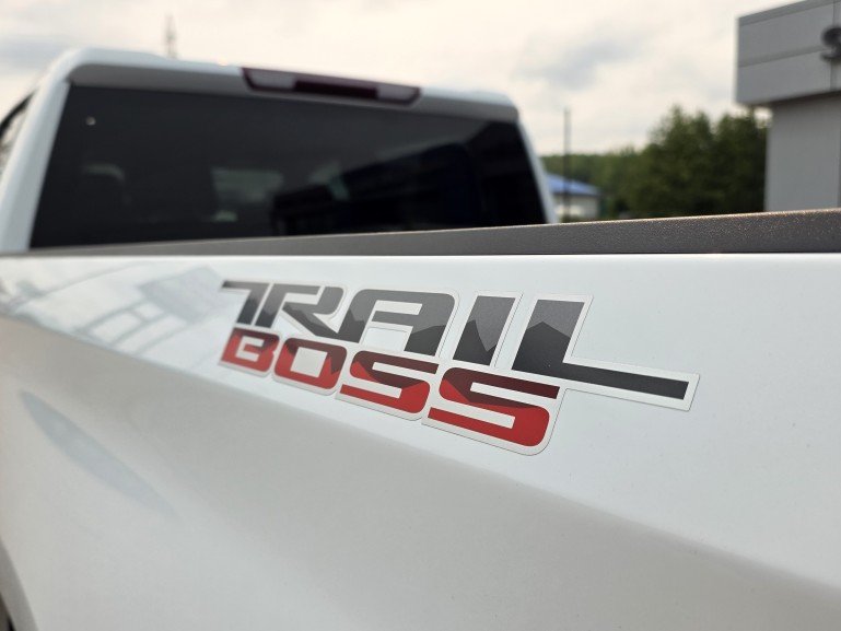 Chevrolet Silverado 1500 LT TrailBoss 4X4 2024 Blanc Mont-Laurier - photo #11
