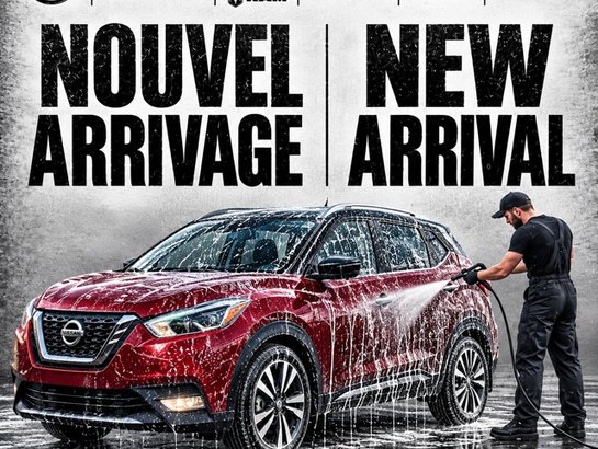 2019 Nissan Kicks SR TA Red
