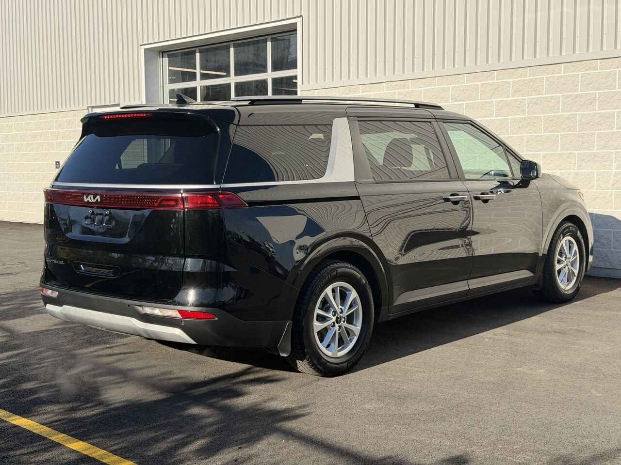 Kia Carnival LX PLUS 8 PASSAGERS 2022 Noir Laval - photo #14