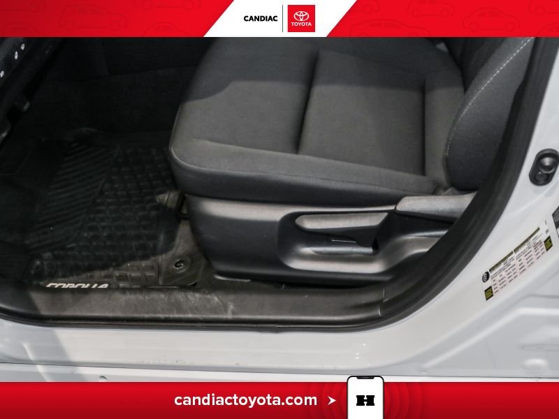 2025 Toyota Corolla White Blainville - photo #16