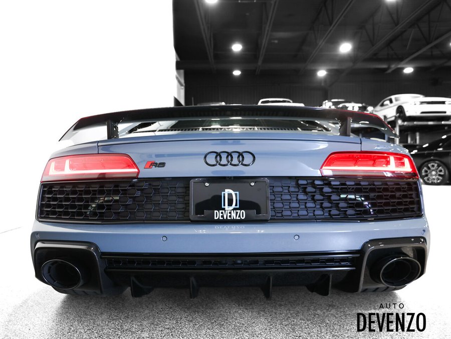 Audi R8 Coupe 2022 2022 Gris