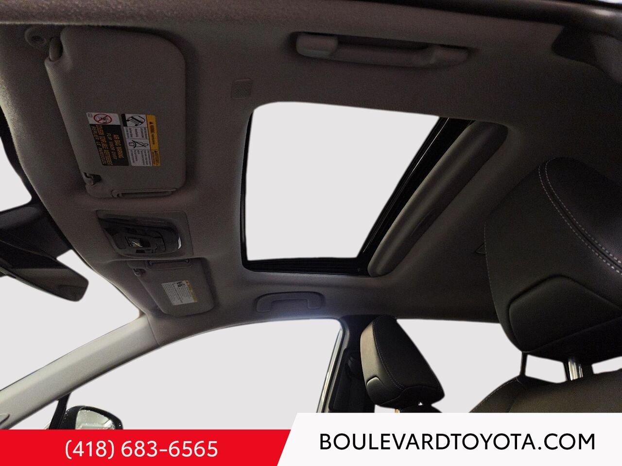 2022 Toyota Corolla Cross 100455A-22 | XLE, AWD Silver Québec - photo #10