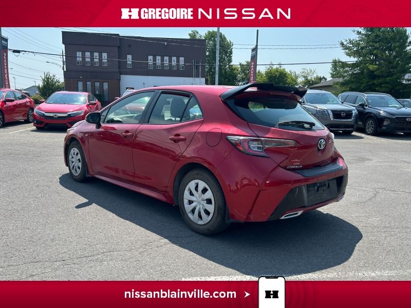 2021 Toyota Corolla Red Blainville - photo #12