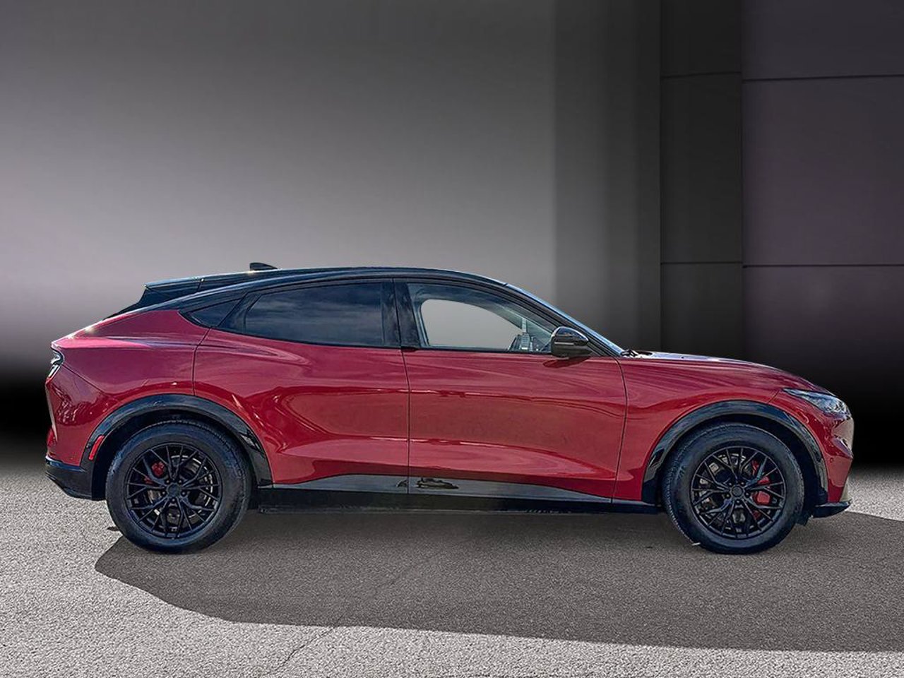 2021 Ford Mustang Mach-E 3FMTK3SU8MMA01467 Red Mirabel - photo #5