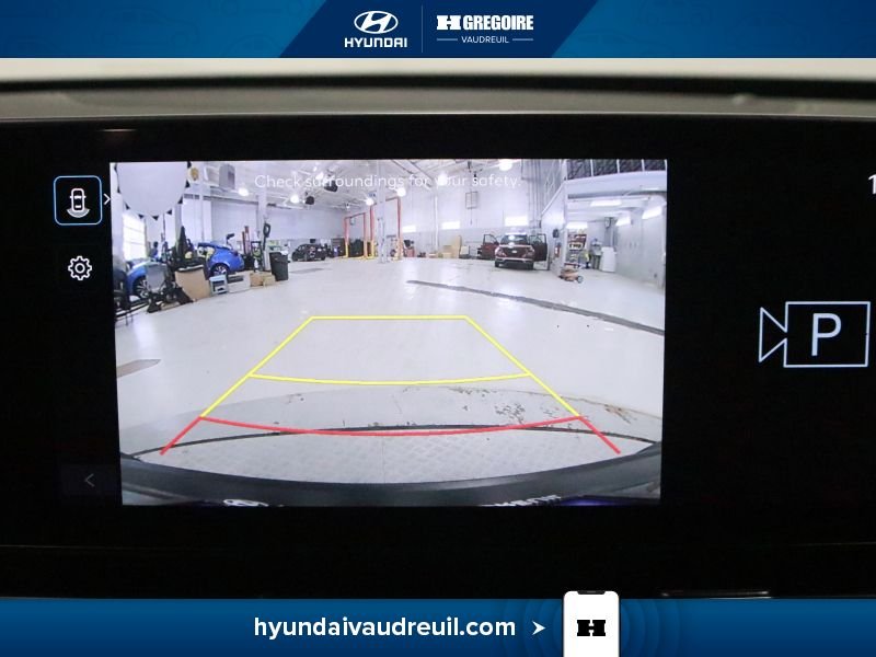 2025 Hyundai Kona Grey Laval - photo #25