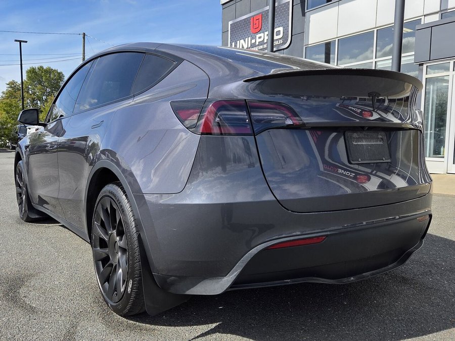 Tesla Model Y JAMAIS ACCIDENTÉ 2023 Gris