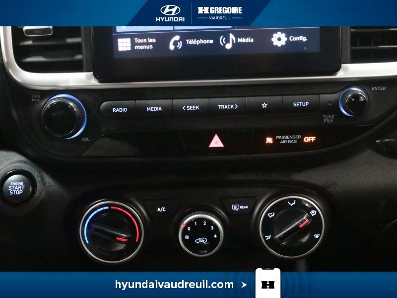 2024 Hyundai Venue Red Saint-Eustache - photo #26