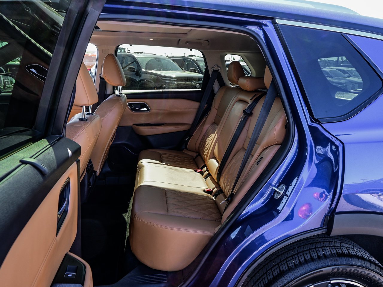 2023 Nissan Rogue AWD Platinum Blue Sherwood Park - photo #32