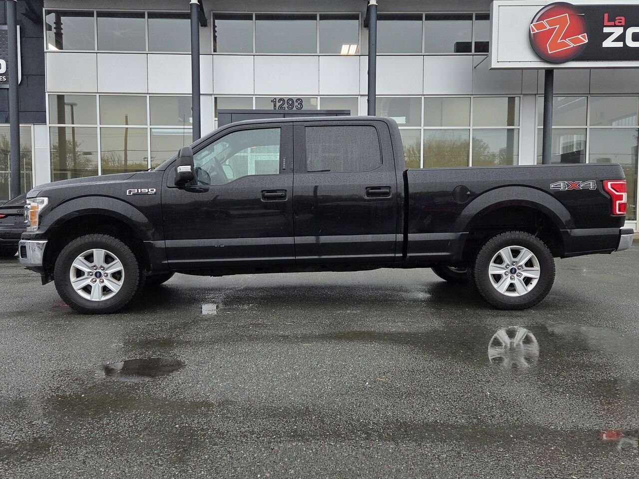 Ford F-150 XLT V8 2019 Noir Granby - photo #2