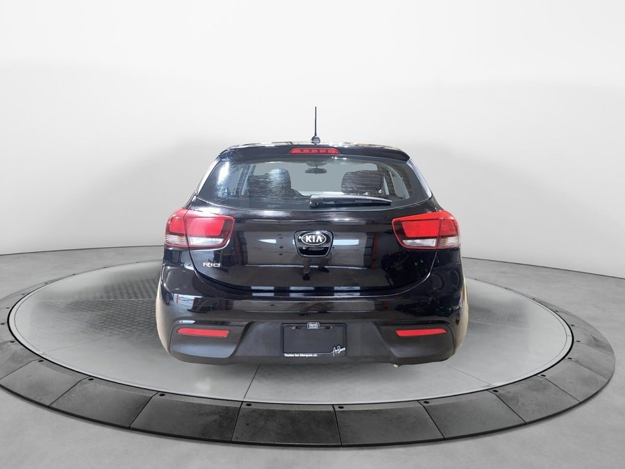 2018 Kia Rio 5-door 2018 Black