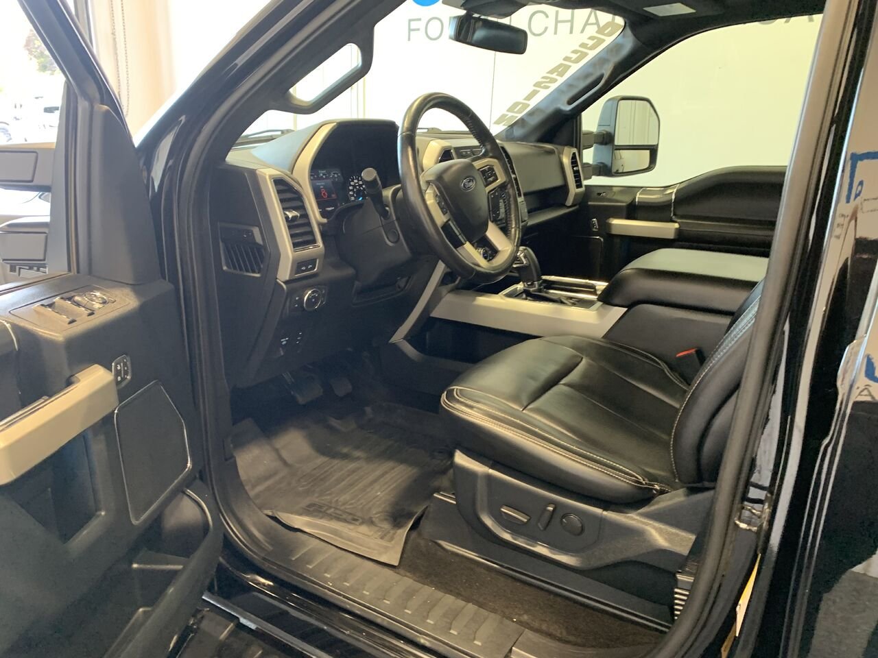 2020 Ford F-150 LARIAT Black Châteauguay - photo #32