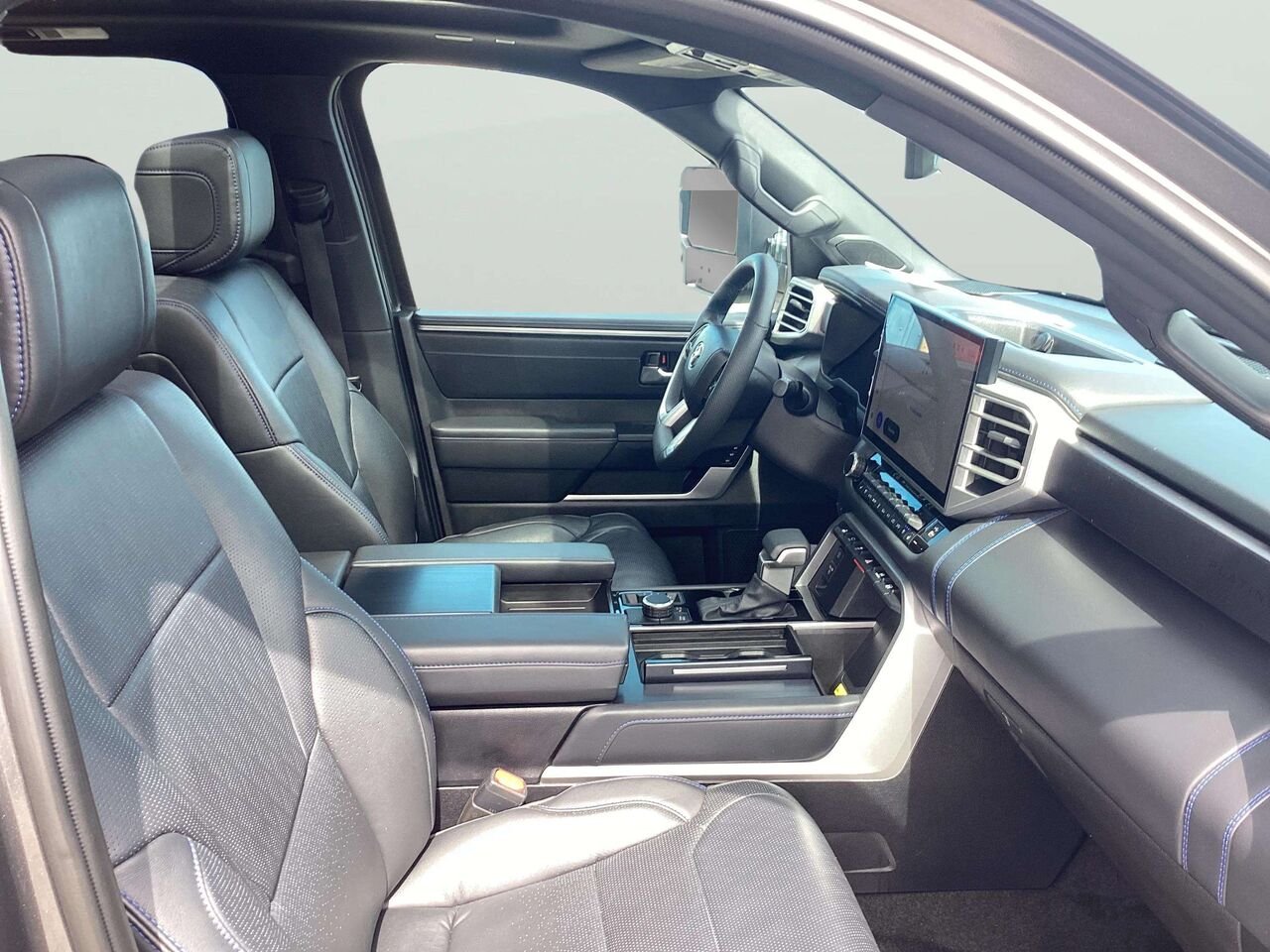 2025 Toyota Sequoia Grey Gatineau - photo #18