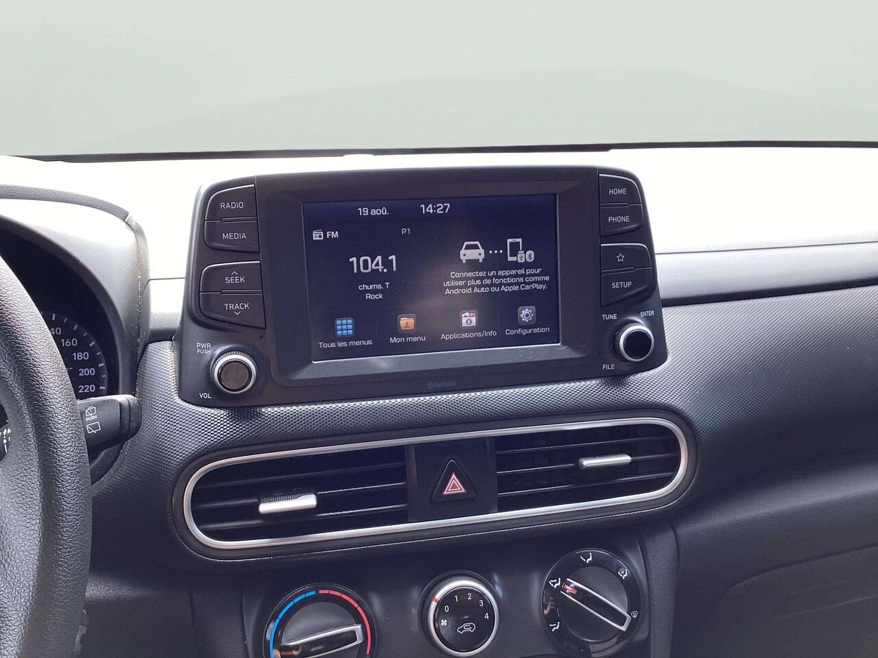 2019 HYUNDAI KONA ESS AWD 2.0L Essential TI Red Gatineau - photo #11