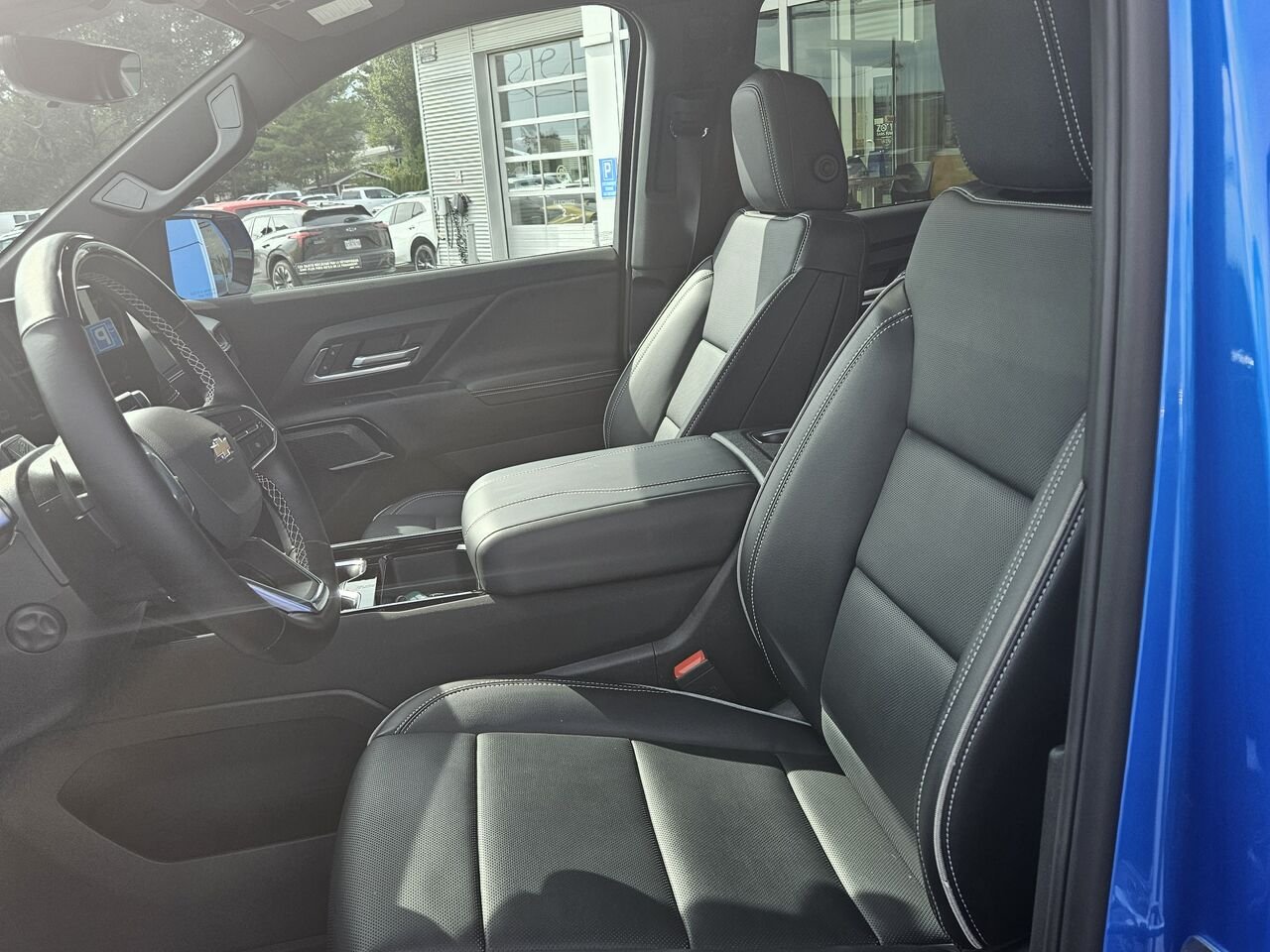 Chevrolet Silverado EV LT à autonomie prolongée à cabine multiplace e4RM 2025 Bleu Thetford Mines - photo #34