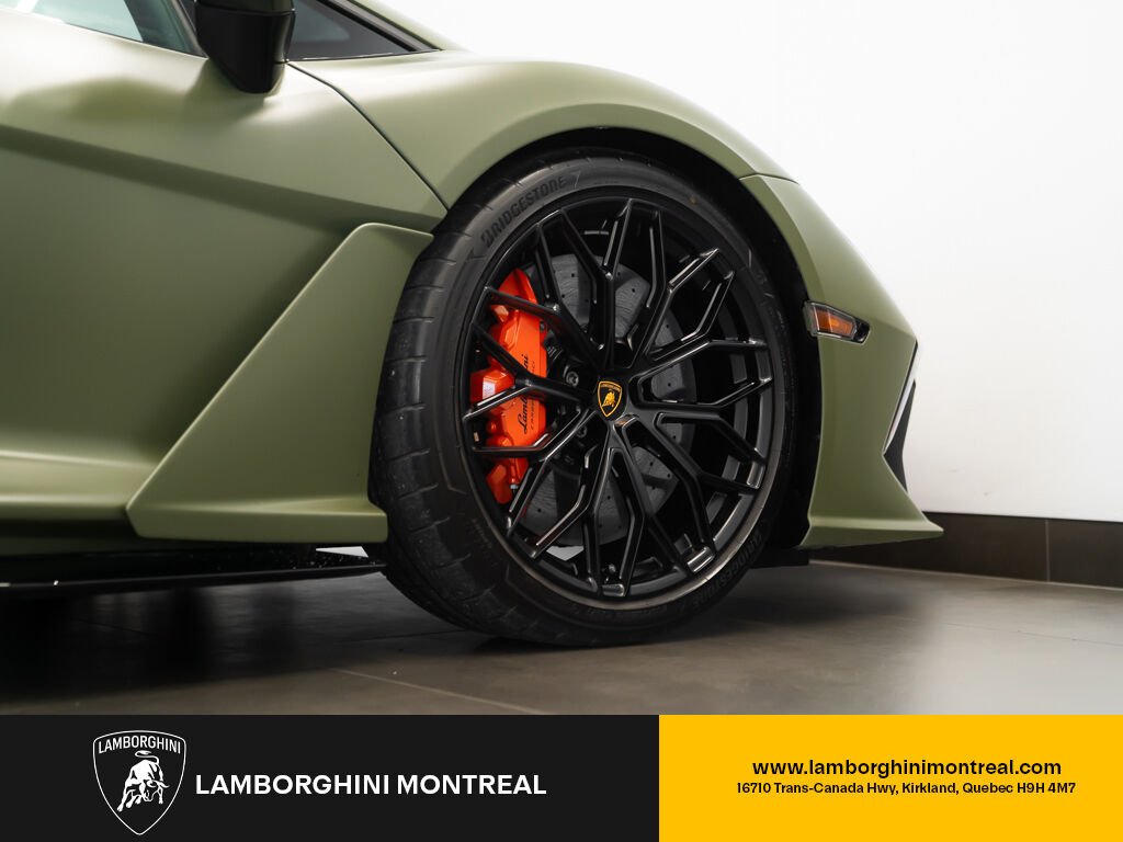 2024 Lamborghini Revuelto PRE OWNED Green Kirkland - photo #7
